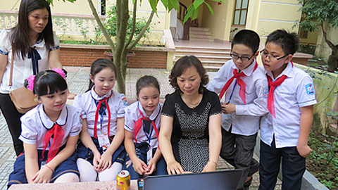 Sở Giáo dục và Đào tạo tổ chức giao lưu tìm hiểu kỹ năng tham gia giao thông an toàn cho học sinh tiểu học