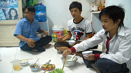 Vẫn chưa chốt được mức tăng lương tối thiểu 2016