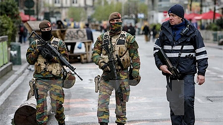 Cảnh sát Bỉ bắt giữ 2 đối tượng tình nghi liên quan đến vụ tấn công khủng bố tại Pháp