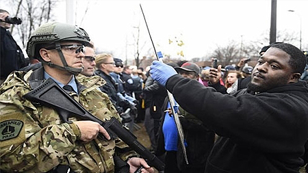 Biểu tình chống phân biệt chủng tộc tại Mỹ trước thềm Giáng sinh