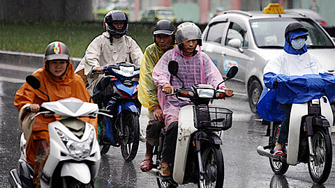 Tin áp thấp nhiệt đới trên Biển Đông