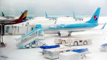 Bão tuyết kỷ lục ở Hàn Quốc