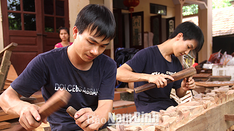 Đảng bộ xã Mỹ Phúc gắn công tác xây dựng Đảng với phát triển kinh tế - xã hội