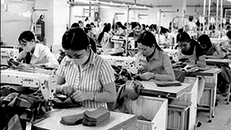 Tập trung giải quyết những vấn đề cấp bách, thực hiện và vận dụng sáng tạo đường lối đổi mới của Đảng (1986-1990) - Kỳ 6