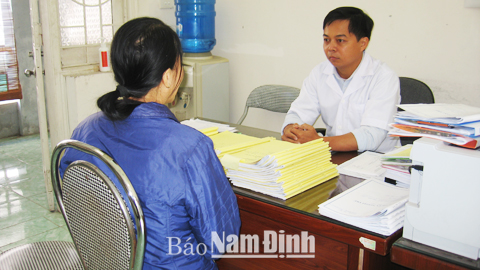 Tạo thuận lợi cho người nhiễm HIV/AIDS được khám, chữa bệnh