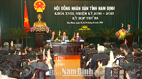 Bế mạc kỳ họp thứ 3, HĐND tỉnh khóa XVIII