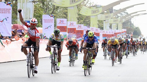 Huỳnh Thanh Tùng tiếp tục giữ áo vàng