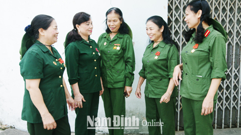 Quan tâm tới hội viên thanh niên xung phong có hoàn cảnh khó khăn