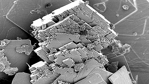 Chế tạo thành công khoáng thạch có thể hấp thụ khí CO2