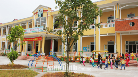 Ý Yên phấn đấu hoàn thành xây dựng huyện nông thôn mới