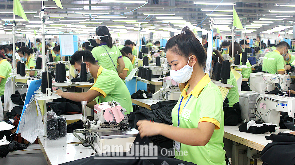 Xây dựng đội ngũ cán bộ Công đoàn các cấp đáp ứng yêu cầu nhiệm vụ trong tình hình mới