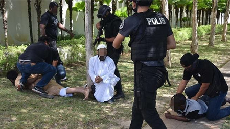 Malaysia bắt giữ 9 nghi can khủng bố