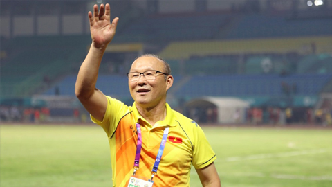 Đến lượt ông Park Hang-seo "phân thân"