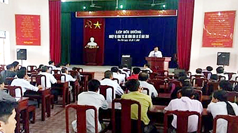 Bồi dưỡng nghiệp vụ công tác Hội cho đội ngũ cán bộ Hội Nông dân các cấp