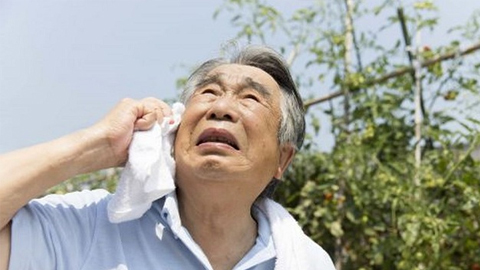 Cần phòng và sơ cứu đúng cách trường hợp sốc nhiệt