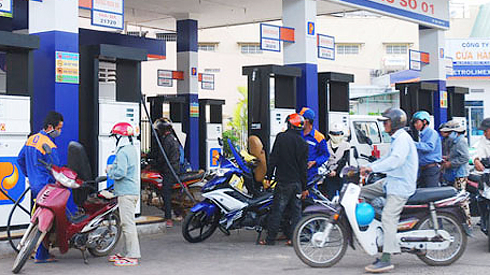 Phổ biến văn bản pháp luật trong kinh doanh xăng dầu