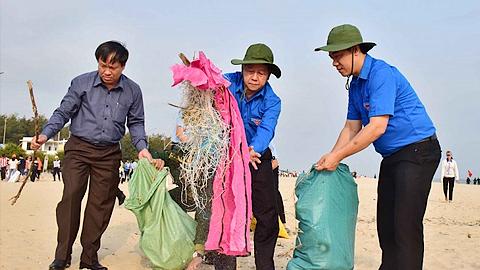 Nói không với túi nilon và sản phẩm nhựa sử dụng một lần