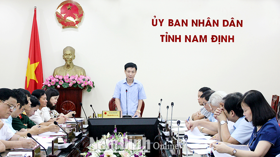 UBND tỉnh họp thống nhất các nội dung về kinh tế - xã hội trong văn kiện Đại hội đại biểu Đảng bộ tỉnh lần thứ XX (nhiệm kỳ 2020-2025)