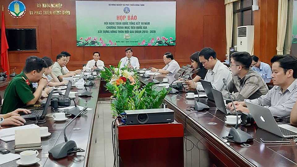 Hôm nay, 18-10, tổ chức Lễ tuyên dương điển hình tiên tiến xây dựng nông thôn mới