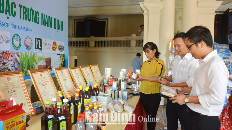 Đẩy mạnh thực hiện chương trình OCOP