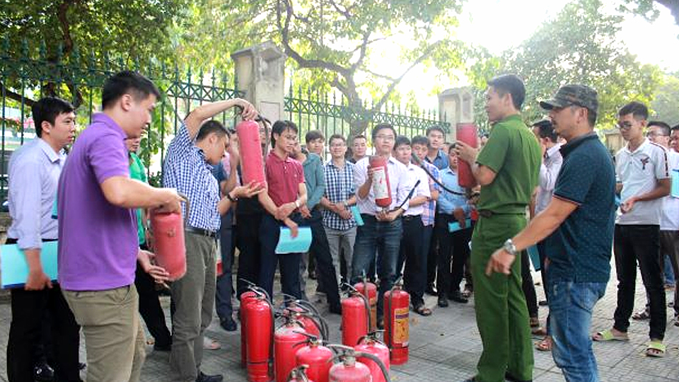 Tập huấn công tác phòng cháy, chữa cháy và cứu nạn cứu hộ ngành Giao thông Vận tải năm 2019