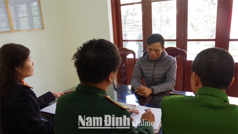 Bắt đối tượng giả danh làm việc cho Công an, Biên phòng để lừa đảo, chiếm đoạt tài sản