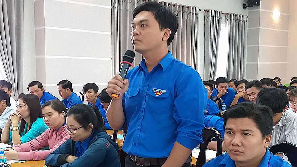 Tư vấn, đối thoại về chính sách bảo hiểm cho cán bộ đoàn viên, thanh niên