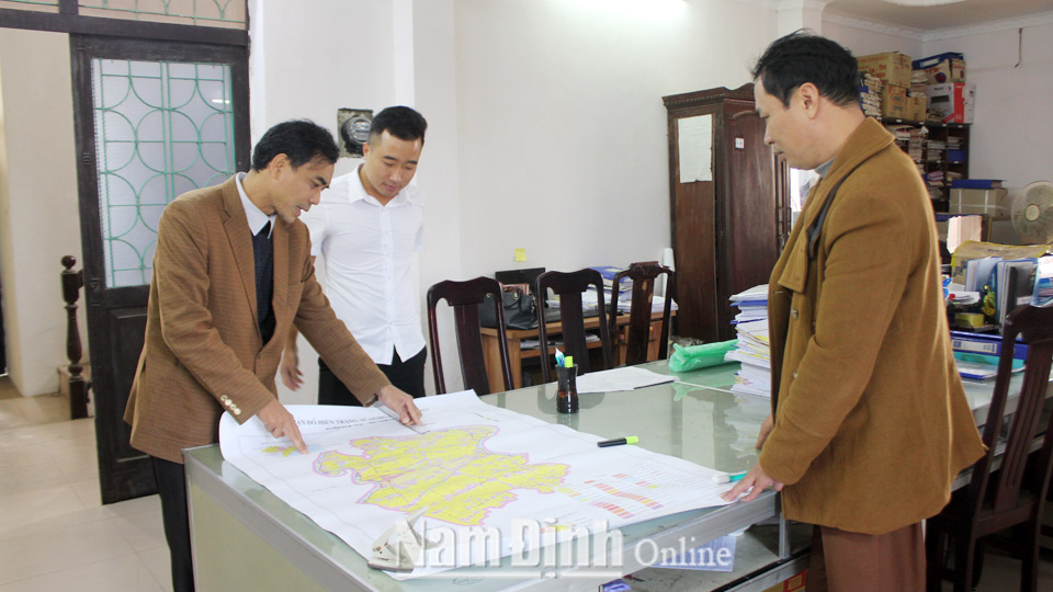 Tăng cường kiểm tra, xử lý vi phạm đất đai và các quy định về bảo vệ môi trường