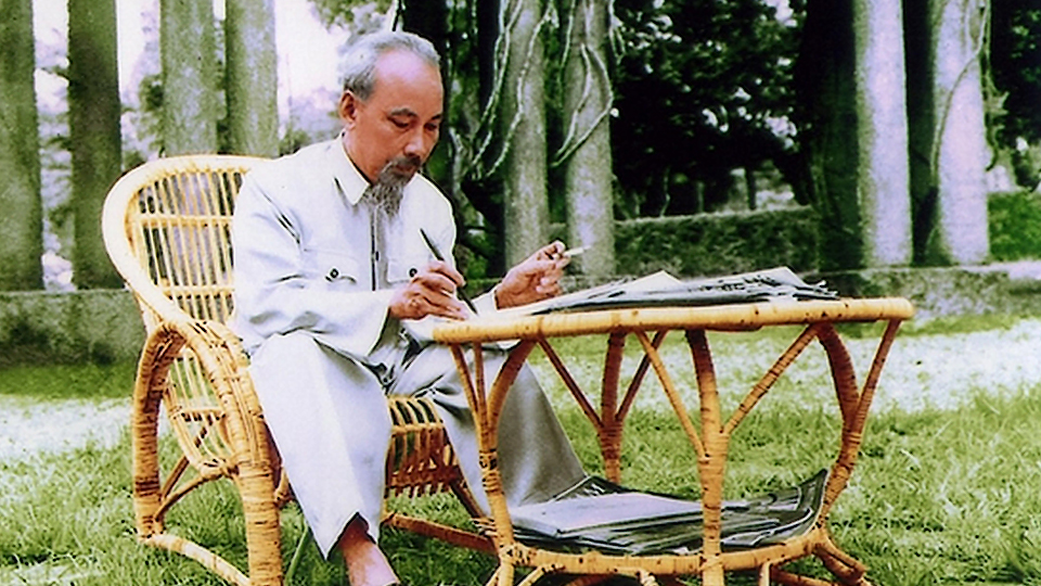 Hồ Chí Minh với xây dựng Đảng chân chính cách mạng, xây dựng Đảng về đạo đức