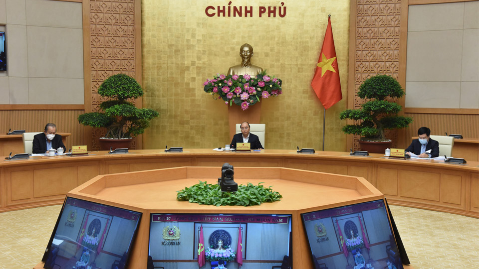 Chính phủ ban hành Nghị quyết hỗ trợ trực tiếp cho người dân gặp khó khăn do COVID-19