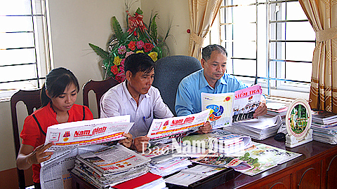 Kết luận của Ban Bí thư về tiếp tục thực hiện Chỉ thị số 11-CT/TW của Bộ Chính trị khóa VIII về việc mua và đọc báo, tạp chí của Đảng