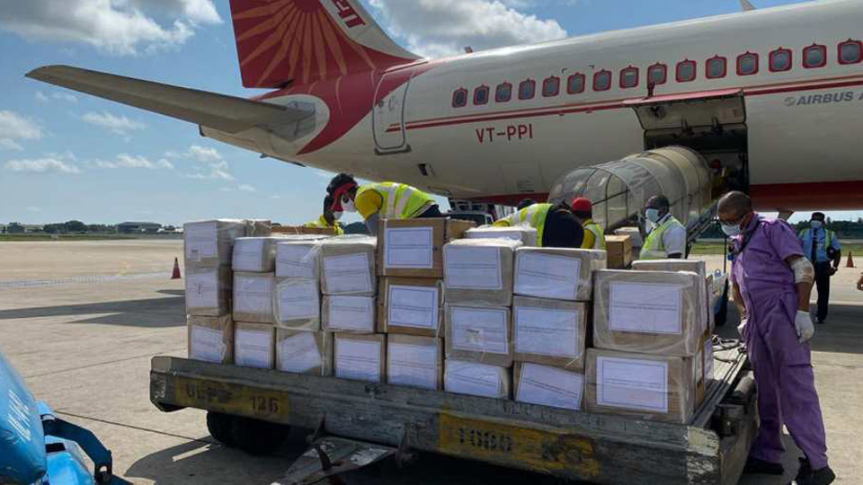 Chung sức vượt qua khó khăn