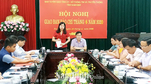 Giao ban báo chí tháng 7