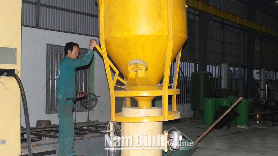 Giao Thủy đẩy mạnh ứng dụng khoa học công nghệ vào sản xuất