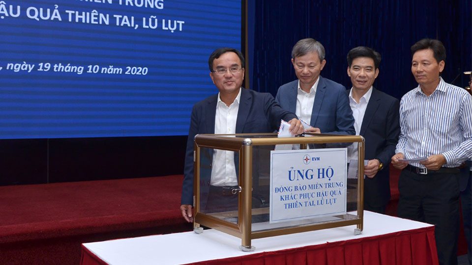 Thư kêu gọi của Uỷ ban Mặt trận Tổ quốc Việt Nam tỉnh Nam Định ủng hộ đồng bào bị ảnh hưởng lũ lụt các tỉnh miền Trung