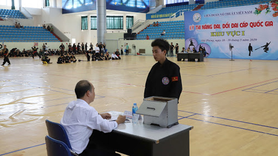 Thi nâng và đổi đai cấp quốc gia khu vực I cho 140 võ sư, huấn luyện viên và trợ giáo