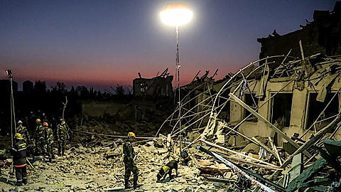 Azerbaijan và Armenia nhất trí ngừng bắn ở Nagorny - Karabakh