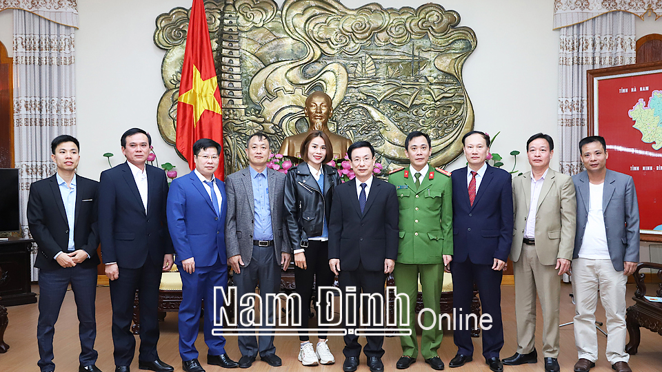 Gặp mặt Đoàn đại biểu của tỉnh đi dự Đại hội Thi đua yêu nước toàn quốc lần thứ X