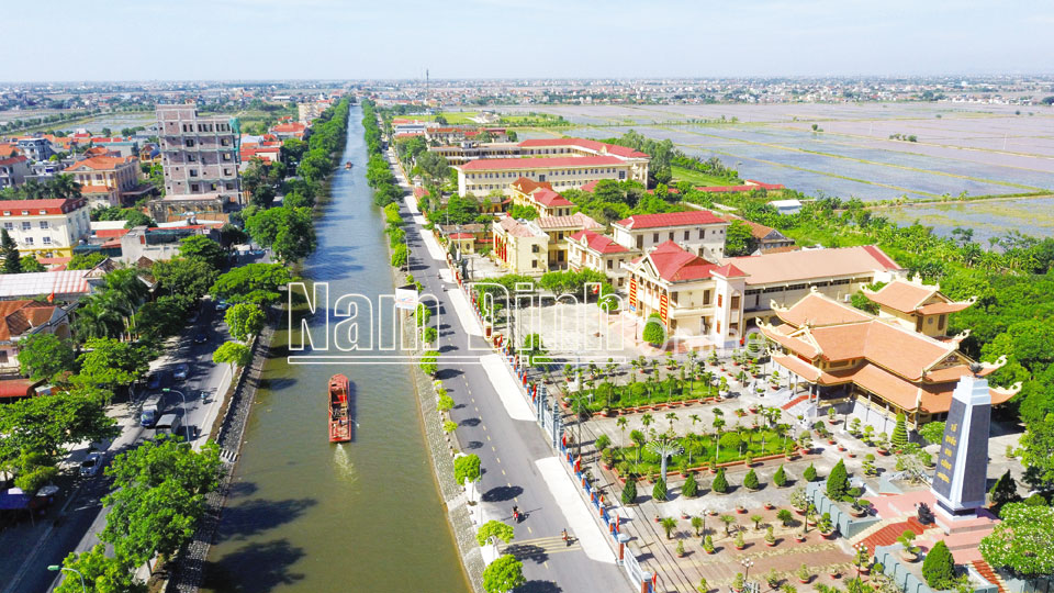 Xuân ấm nghĩa tình