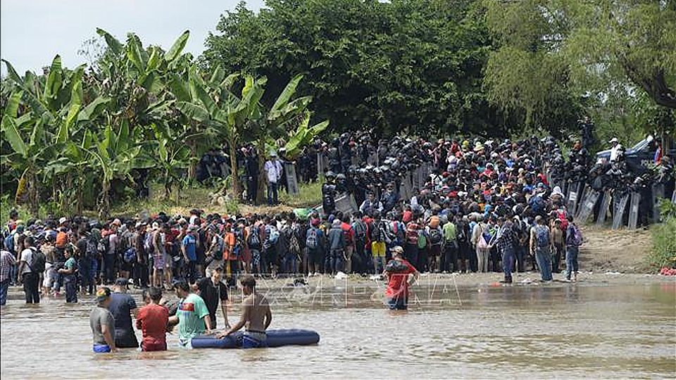 Mỹ đình chỉ thỏa thuận về người tị nạn với các nước Trung Mỹ