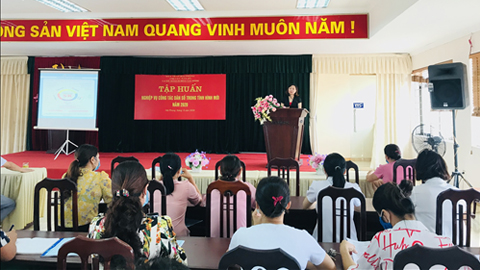 Tập huấn cập nhật chế độ, chính sách mới cho đội ngũ cán bộ chuyên trách dân số