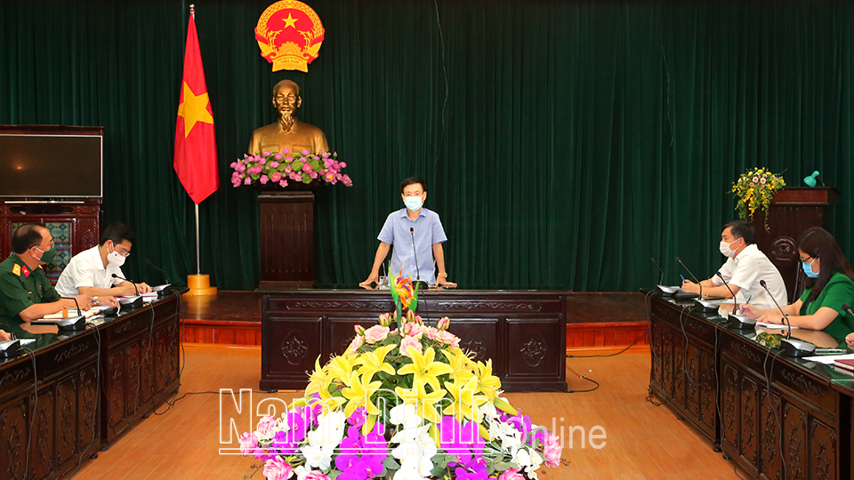 Đẩy mạnh tuyên truyền, huy động cả hệ thống chính trị và toàn dân tham gia phòng, chống dịch COVID-19