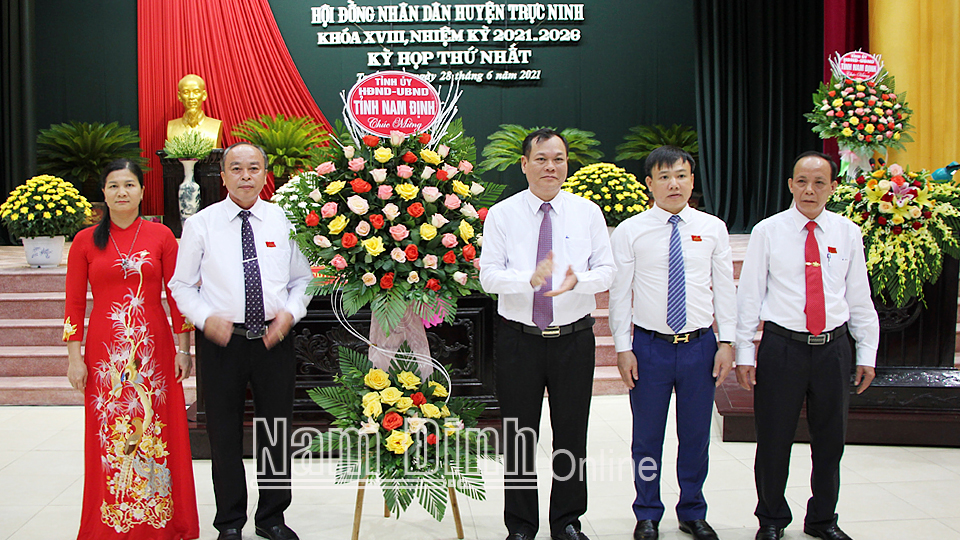 Hội đồng nhân dân huyện Trực Ninh khóa XVIII tổ chức kỳ họp thứ nhất