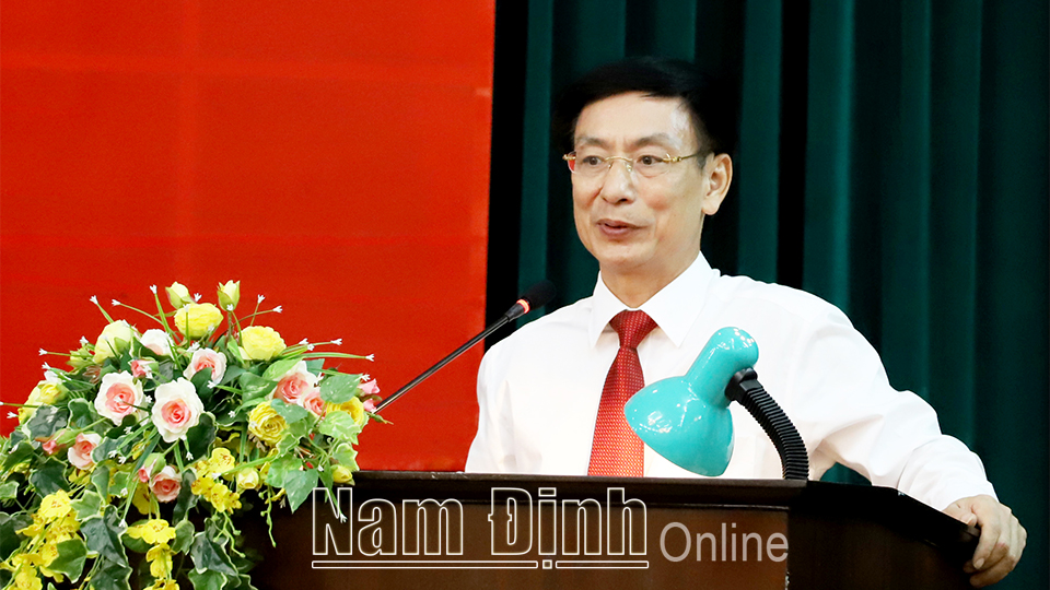 Công bố Quyết định của Chủ tịch UBND tỉnh về công tác cán bộ