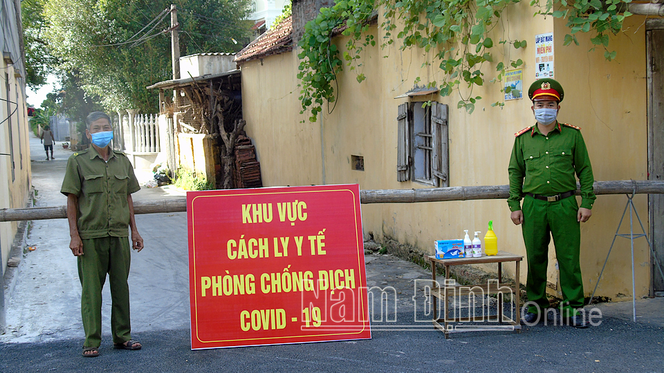 Thiết lập vùng cách ly phòng, chống dịch COVID-19 tại 2 xã: Giao An (Giao Thủy) và Hải Minh (Hải Hậu)