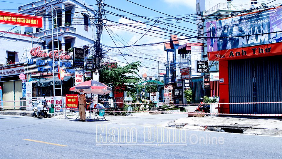 Hải Hậu thành lập thêm 3 chốt kiểm soát liên ngành phòng, chống dịch COVID-19