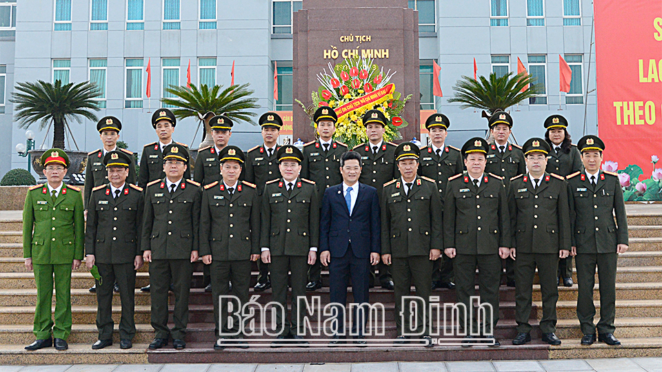 Cụm Thi đua số 4 của Bộ Công an tổng kết phong trào thi đua "Vì an ninh Tổ quốc" năm 2021