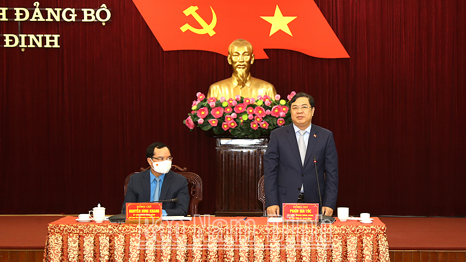 Đoàn công tác Tổng Liên đoàn Lao động Việt Nam làm việc tại tỉnh ta