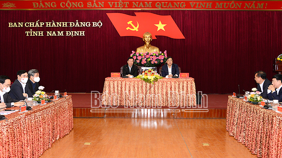 Đồng chí Võ Văn Thưởng, Uỷ viên Bộ Chính trị,Thường trực Ban Bí thư làm việc tại tỉnh ta