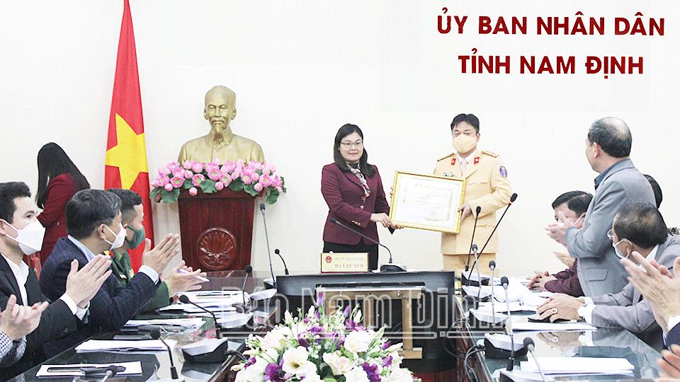 Triển khai nhiệm vụ bảo đảm trật tự an toàn giao thông năm 2022